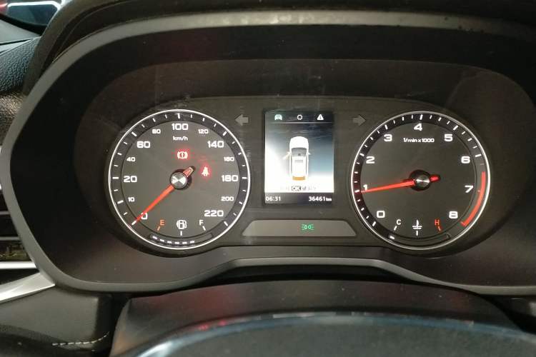 Used Roewe i5 2020 1.5L Manual 4G Connect Luxury Edition