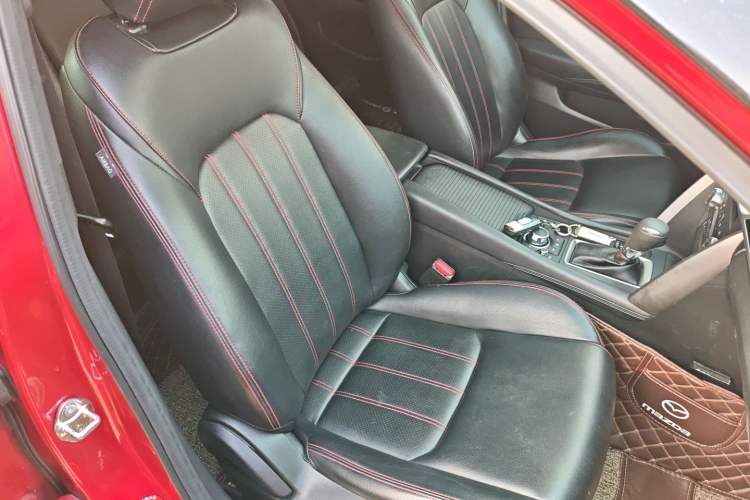 Used Mazda CX-4 2018 2.0L Automatic Two-Wheel Drive Blue Sky Exploration Version China V Standard