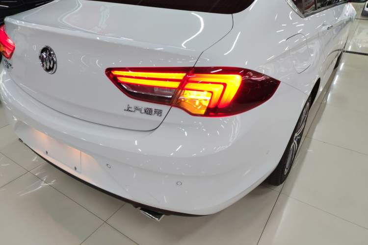 Used Buick Regal 2017 28T Prestige Model
