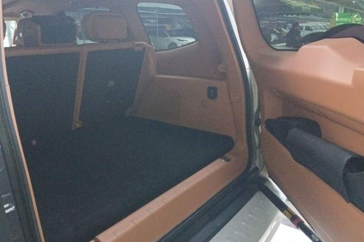 Used Tank 500 New Energy 2023 Hi4-T
