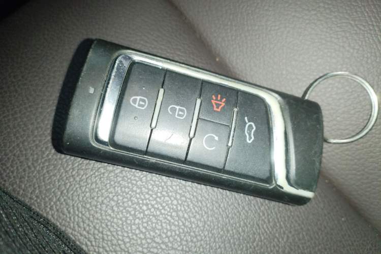 Used GAC Trumpchi M6 2019 270T DCT Luxury Edition (7-seater) China VI