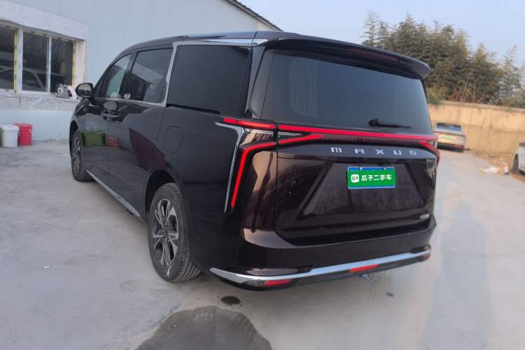 Used SAIC MAXUS G90 2022 2.0T Galaxy Seven-Seater Version
