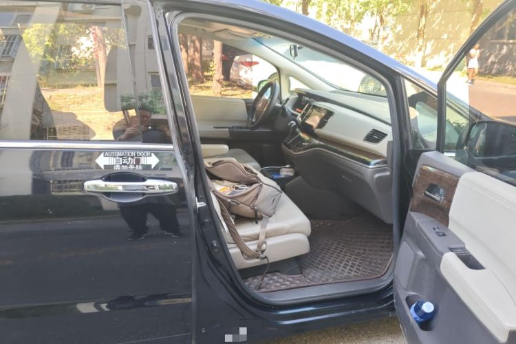 Used Honda Odyssey 2015 2.4L Comfort Edition
