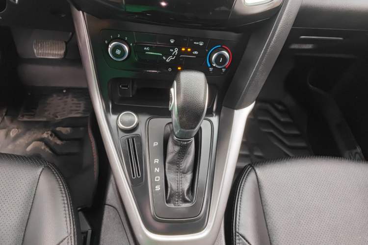 Used Ford Focus 2017 Hatchback 1.6L Automatic Comfort Plus SmartDrive Edition