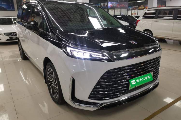 Used Buick GL8 New Energy 2025 Lu Shang Smart Enjoyment Edition 7-Seater