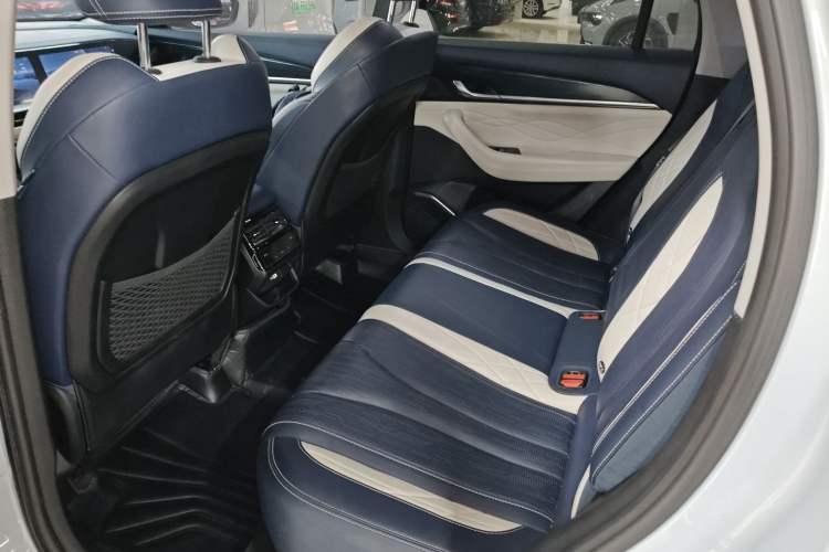 Used Geely Auto Monjaro L 2022 1.5T Thunder Hi·F Plug-in Hybrid Super Rui
