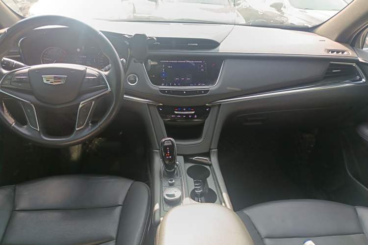 Used Cadillac XT5 2020 28T Luxury Version