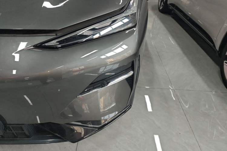 Used  E8 2024 665 km Range Rear-Drive Starship Intelligent Driving Version