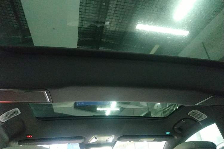 Used Denza Z9 2024 1100 km All-Wheel-Drive Ultra Version