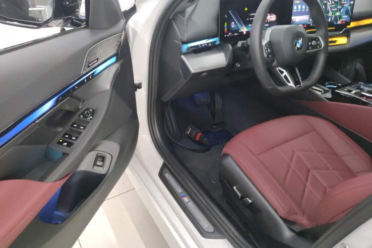 Used BMW 5 Series 2025 530Li Leading Model M Sport Package