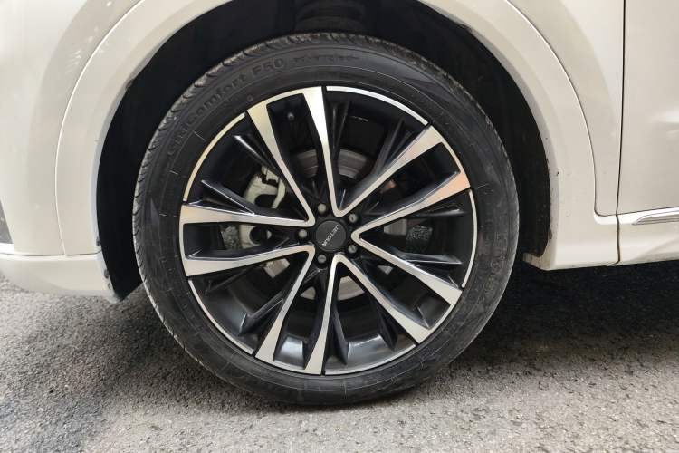 Used JETOUR X70 PLUS 2021 1.6T DCT Pro+ 7-Seater
