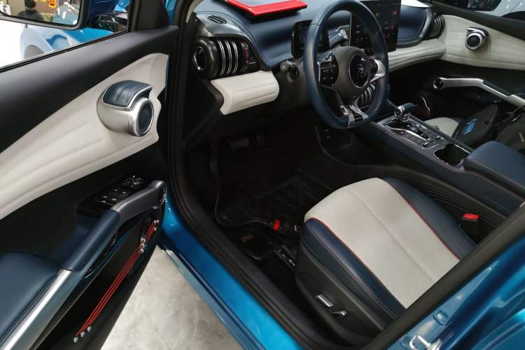 Used BYD Yuan PLUS 2022 430 km Luxury Version
