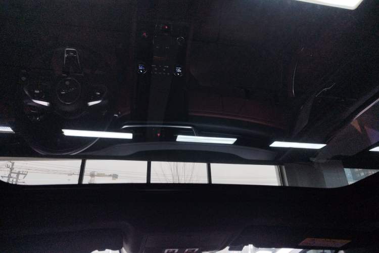 Used Jaguar XFL 2019 XFL 2.0T 250 PS Two-Wheel-Drive Luxury Edition