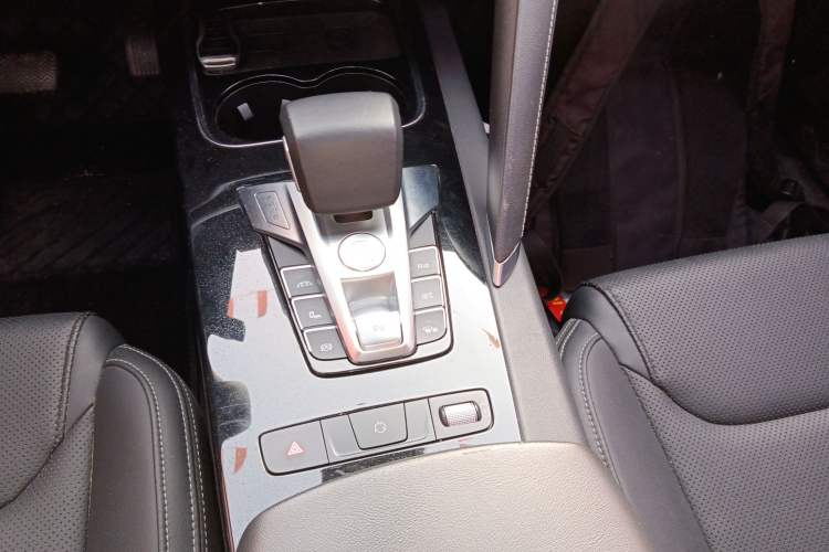 Used BYD Song Pro 2019 1.5T Automatic Prestige Model