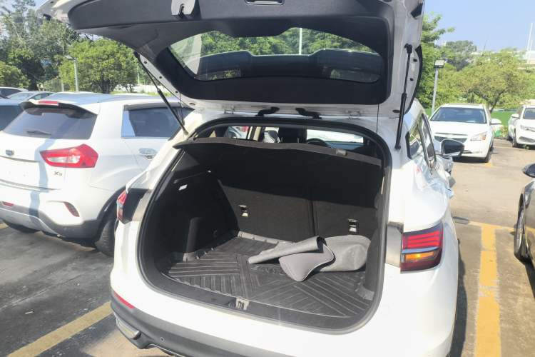 Used Geely Auto Coolray 2019 260T DCT Knight China VI Standard
