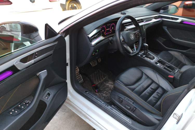 Used Volkswagen FAW-Volkswagen CC 2023 380TSI Striking Edition
