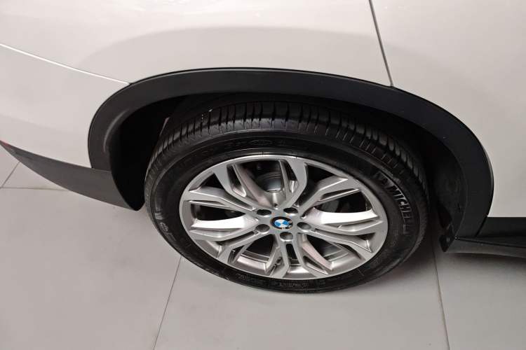 Used BMW X1 2018 sDrive20Li Leading Model
