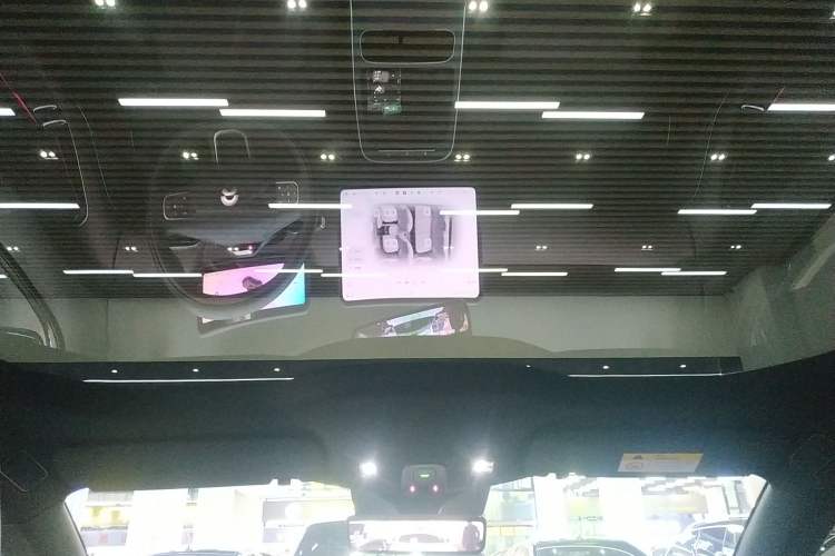 Used Nio ET5T 2025 75 kWh Touring
