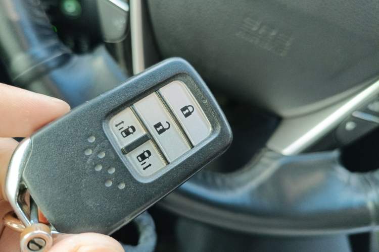 Used Honda Elysion 2016 2.4L Luxury Edition
