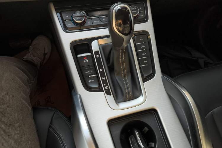 Used Geely Auto Emgrand X7 Sport 2016 1.8TD Automatic Smart Model
