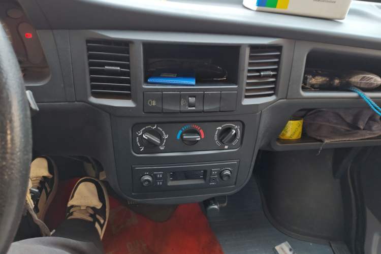 Used Wuling Zhiguang 2015 1.2L Practical LS-I Model