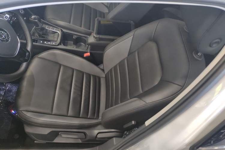 Used Volkswagen Sagitar 2022 280TSI DSG Excellence Edition