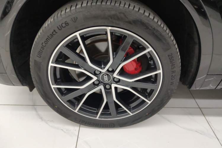 Used Audi Q5L 2024 45 TFSI Luxury Dynamic Model
