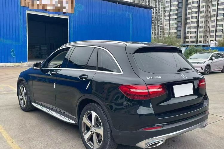 Used Mercedes-Benz GLC 2016 GLC 260 4MATIC Luxury Model
