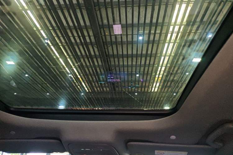 Used Ford Edge 2023 Edge L 2.0T EcoBoost E-Hybrid Four-Wheel Drive Seven-Seat Supreme Model