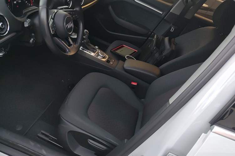 Used Audi A3 2019 Limousine 35 TFSI Ambition China V
