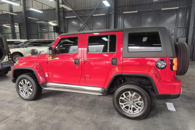 Used  BJ40 2020 2.0T Automatic Four-Wheel Drive Urban Hunter Edition Chivalrous Type