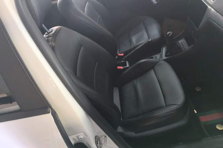 Used Volkswagen Lavida 2019 Lavida Start 1.5L Manual Fashion Edition China VI Standard