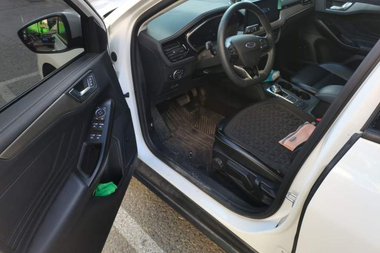 Used Ford Focus 2021 Sedan EcoBoost 180 Automatic Trendy Model
