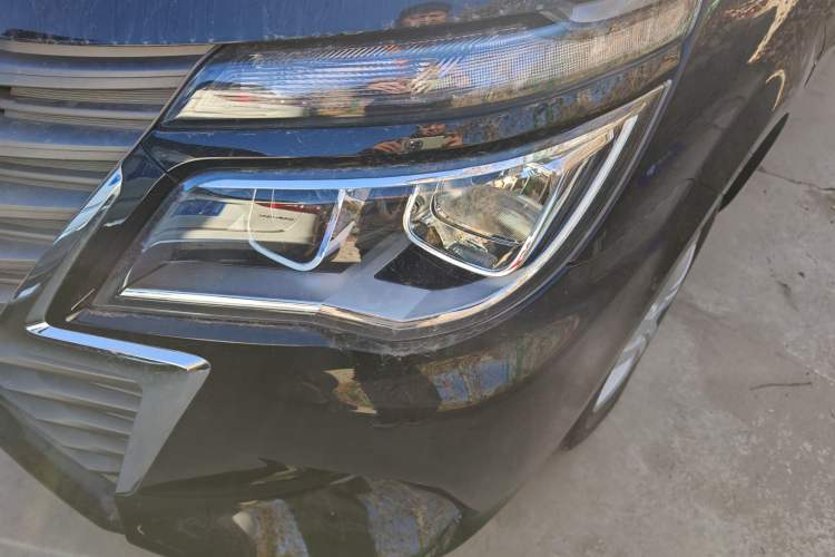 Used FORTHING Lingzhi 2023 M5L 1.6L Comfort Edition 7-Seater
