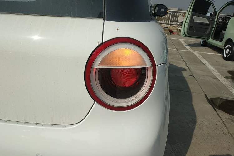 Used  Lumin 2022 210km Sweet Edition