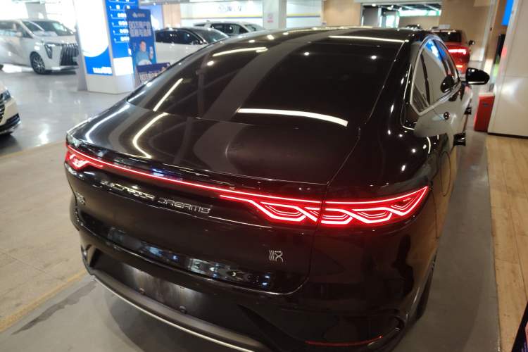 Used BYD Han 2023 DM-i Champion Edition 121KM Prestige Model
