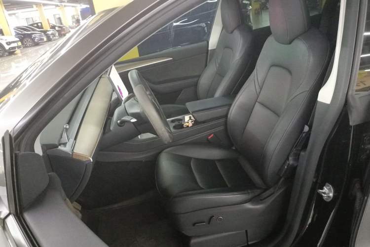 Used Tesla Model Y 2021 Standard Range Rear-Wheel Drive Version