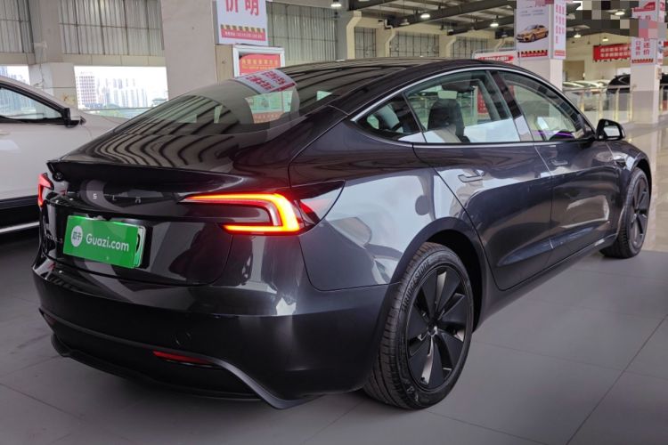 Used Tesla Model 3 2025 Rear-Wheel-Drive Version