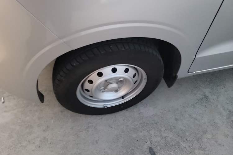 Used Wuling Hongguang V 2022 1.5L Jingqu Edition Electric-Assist LAR
