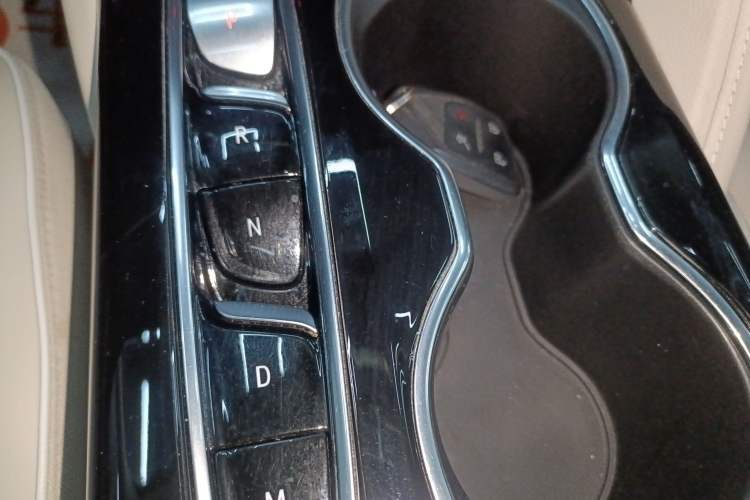 Used Buick Envision 2020 Encore S 652T All-Wheel-Drive Avenir
