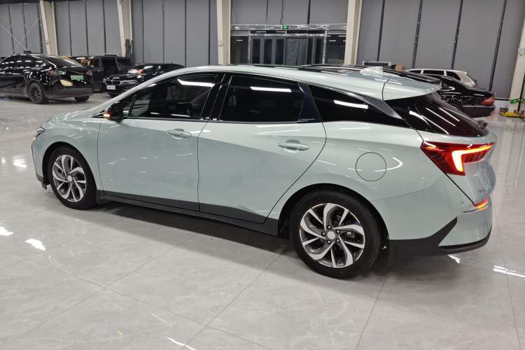 Used Buick Velite 6 2022 Plug-in Hybrid Connected Smart Edition
