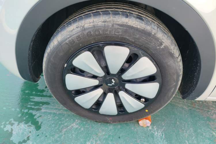 Used Wuling Bingo 2024 333 km Enjoyment Version
