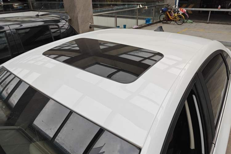 Used Chevrolet Monza 2022 320 Automatic Enjoyment Sunroof Version
