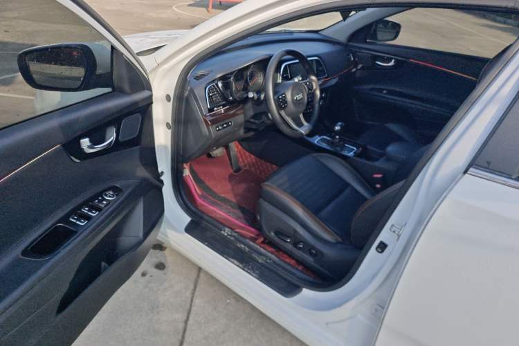 Used Kia K4 2017 1.8L Automatic GLS
