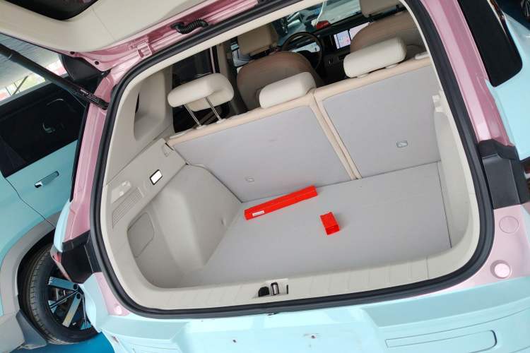 Used Geely Auto icon 2023 1.5TD Chocolate Luxe Edition