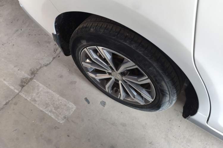 Used BYD Song MAX 2021 Upgraded Model 1.5T Automatic Luxury 6-Seater
