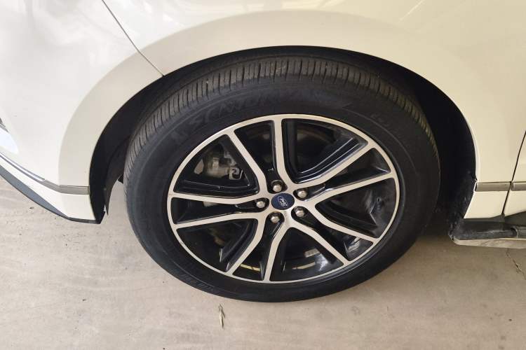 Used Ford Edge 2020 EcoBoost 245 Two-Wheel Drive Titanium 7-Seater
