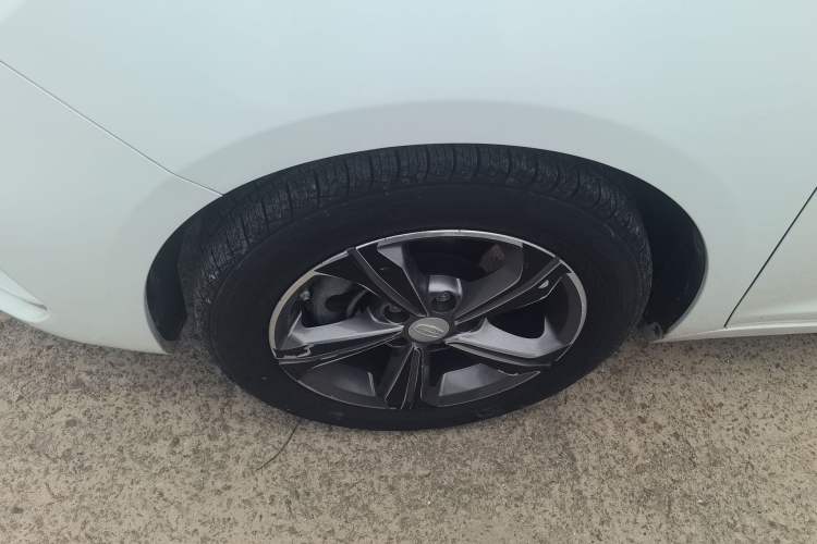 Used Geely Auto Emgrand GL 2018 1.4T Manual Elite Smart Connectivity Version