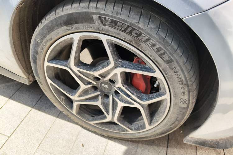 Used NETA GT 2023 580 AWD