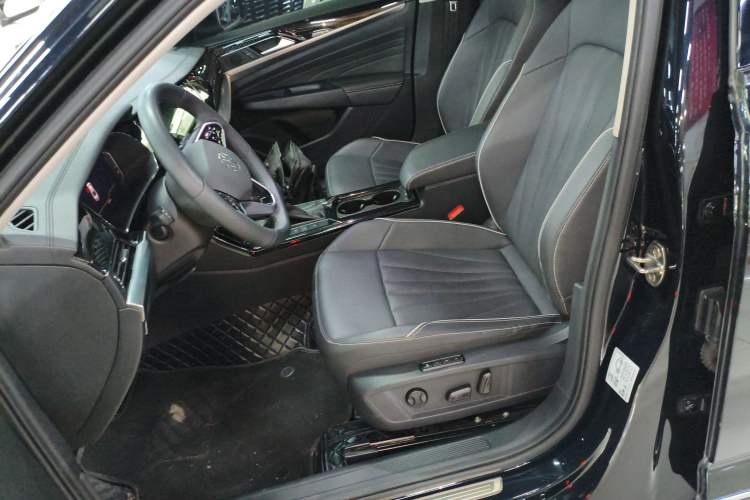 Used Volkswagen Passat 2024 380TSI Elite Edition
